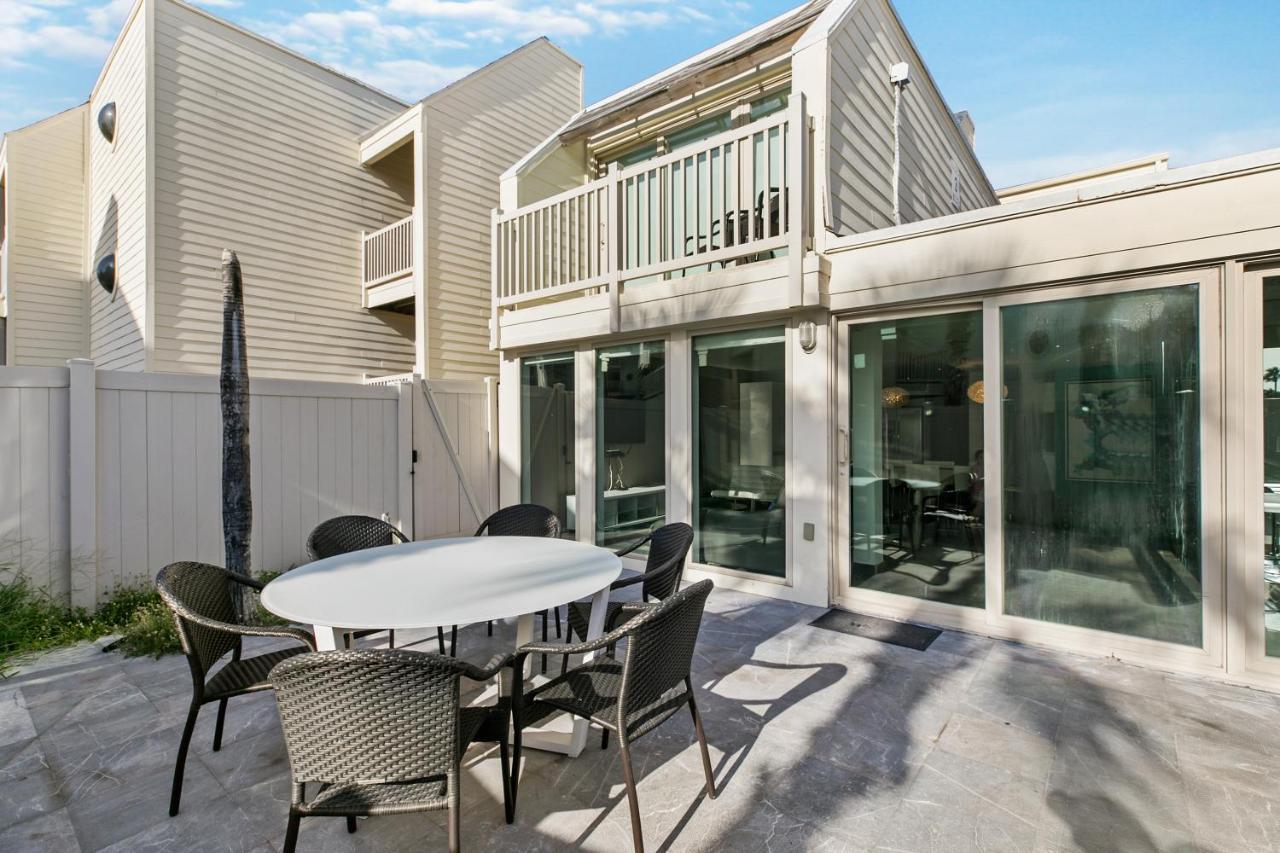 Upscale Modern Villa Private W Terrace In Bahia Mar Beachfront Resort, Heated Pool! South Padre Island Eksteriør billede